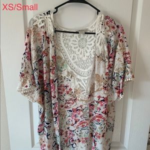 Ariat floral and lace cardigan